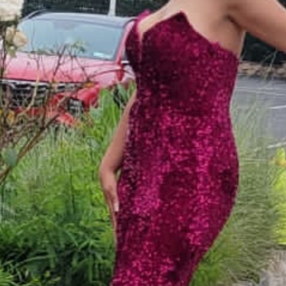 Prom Gown - Picture 2 of 2